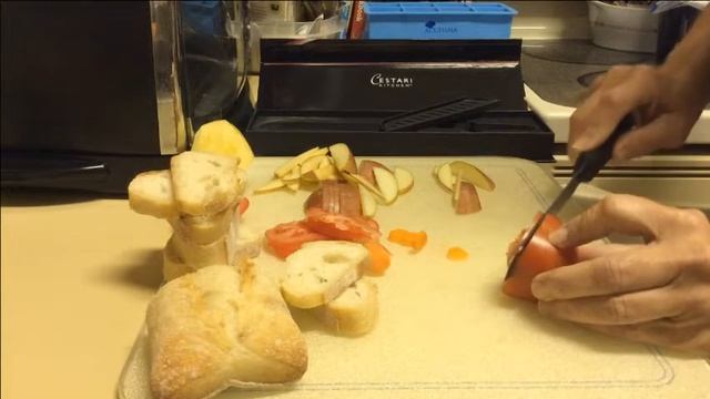 Serrated Knife Reviews: Bread Knife Also Makes Paper Thin Tomato Slices