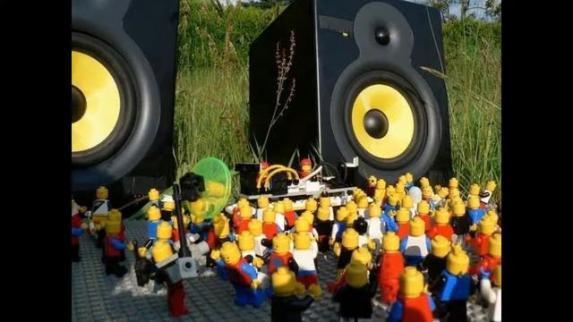 Montek-Snare Show