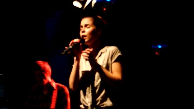 Lena Meyer-Landrut - Stardust (+ Mundharmonika) - Energy Live Session 12.06.2013