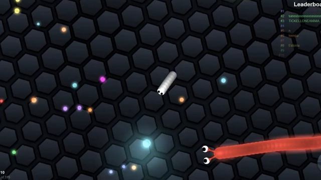играю в slither.io