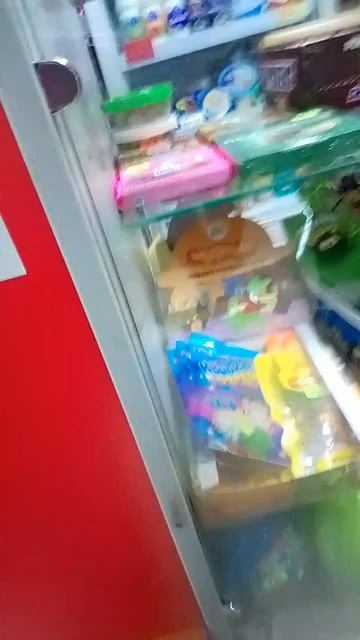 что купит школьник на 100₽?