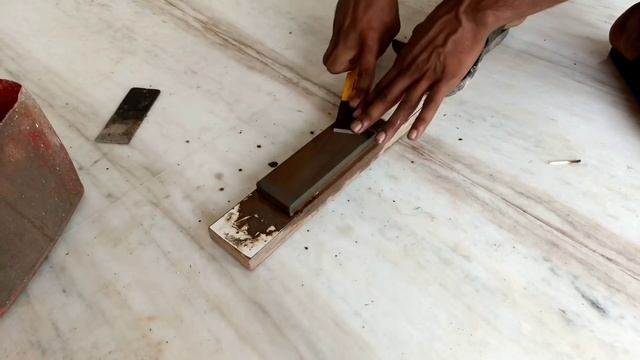 चोरसी के धार कैसे लगाते हैं एकदम परफेक्ट रंदा की ब्लेड के धार कैसे लगाते हैं wooden chisel Torrent