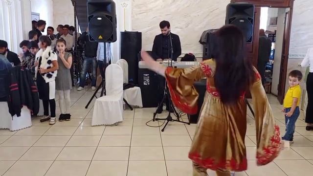 Сомон  "дар туй" ячи мехона!