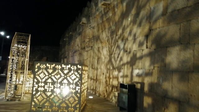 Вечерняя прогулка по парку Дербента, старинный город Дербент, в парке можно увидеть много чего интер