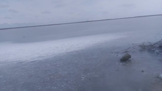 Замёрзшая речка