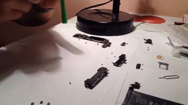 iPhone 4 pink LCD replacement