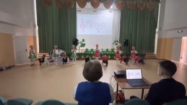 Калинка малинка.  21 апреля 2023 г.