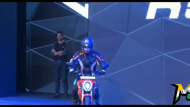 REVOLT RV400 ELECTRIC BIKE | INDIA'S FIRST AI ENABLED ELECTRIC BIKE
