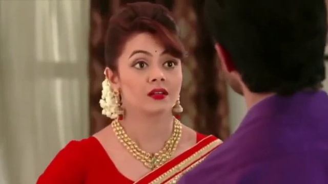 Meera and Vidya Suddenly see Ahem and Gopi...😉☺️