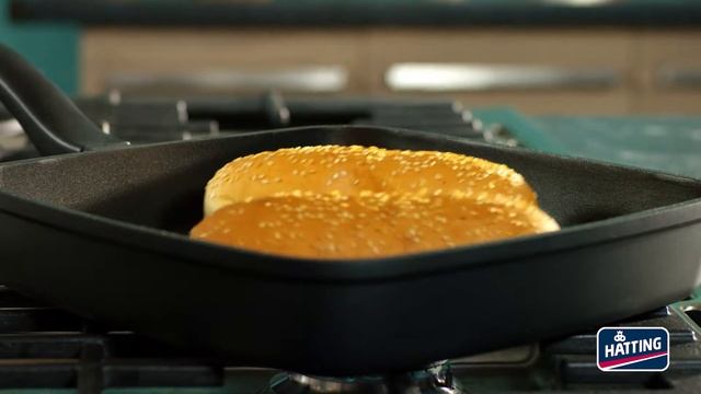 Pølser med tomat- og mozzarellatopping | Hatting True Style-oppskrift