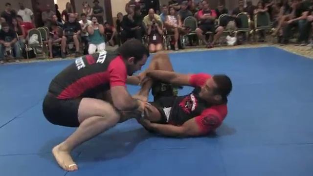 The Ultimate Absolute_ Davi Ramos X Rustam Chsiev PART 1(360p_H.264-AAC)