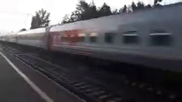 100 поезд