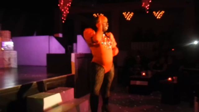 Melissa Hilton Drags A bitch at Mekka