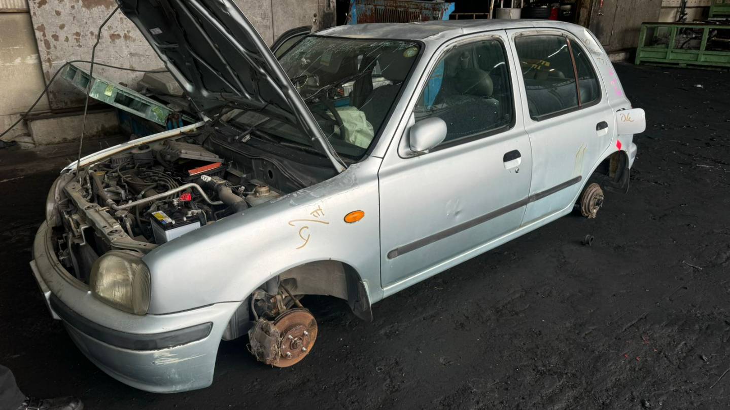 SY746 NISSAN MARCH K11-672562 CG10DE AT (ODO: 73 581km)