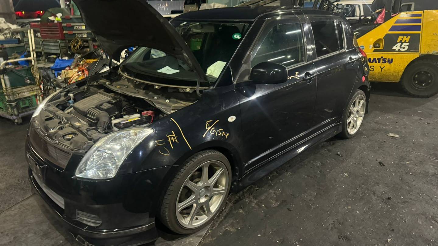 SY762 SUZUKI SWIFT ZC11S-110350 M13A AT 2WD (ODO: 57 941km)