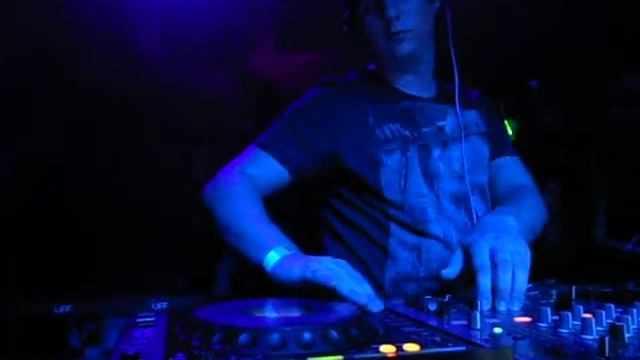 Dj Junior Ligabô - Warm Up Viktor Mora :: Festa do Preto @ On Off Club [Parte 02]