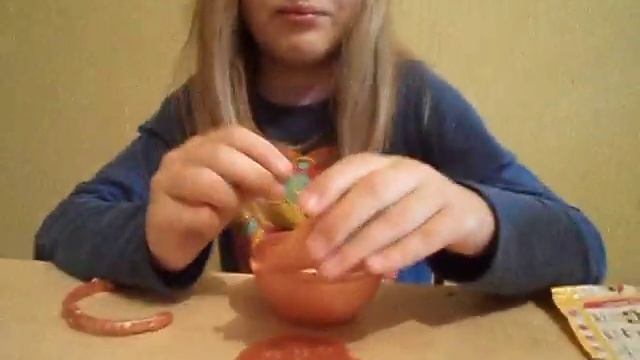 УРА! ОРИГИНАЛЬНЫЙ шарик LOL PETS золотой - распаковка МАШИ СУПЕР!