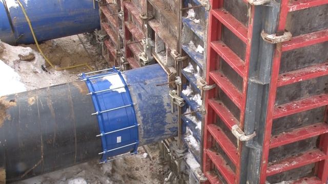 Продолжается строительство второй нитки Сысерсткого водовода. Панорама 18 февраля  2025
