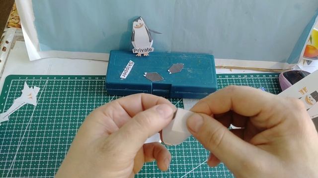 Пингвины из Мадагаскара из бумаги своими руками.