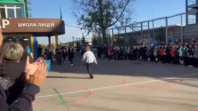 В МШЛ "Достар" прошла Торжественная линейка, посвященная Дню Республики! #6