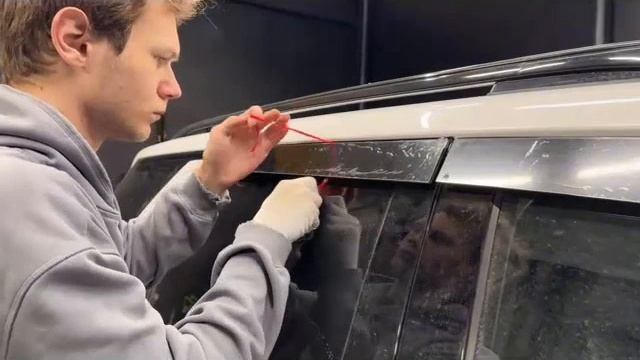 Видео установка 2Д дефлекторов окон / плоские ветровики на Changan CS95 / Чанган ЦС95 #automobile