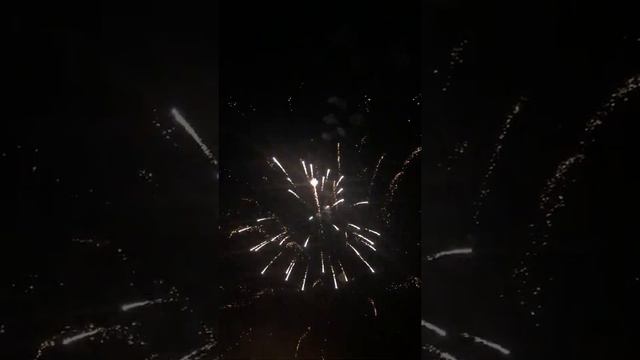 Торжественный салют в честь Дня города Новошахтинска и дня шахтера 2020