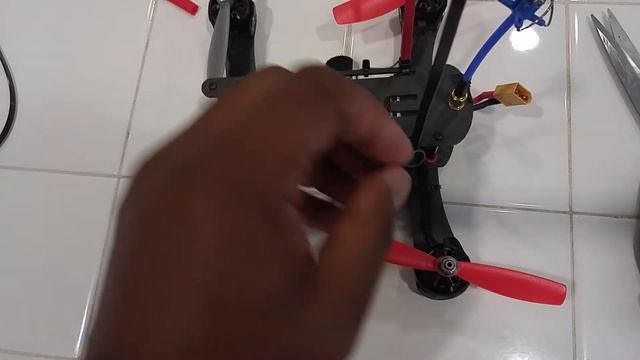 Racing Drone Zip Tie Antenna Mount Instructions