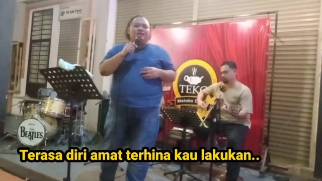 AKU BAND perform Gerimis Mengundang Cover by Slam at Teko Delight Klebang