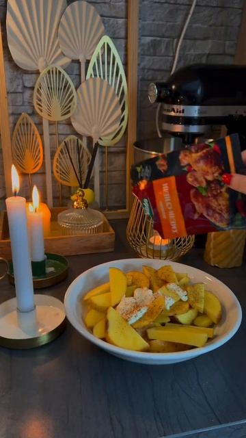 Самый простой и вкусный ужин КРЫЛЫШКИ С КАРТОШКОЙ#вкусноибыстро#простойрецепт#крылышки#ужин#курица