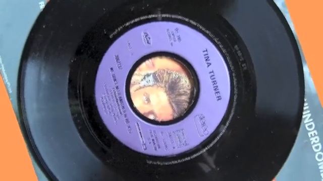 Tina Turner - We don't need another hero (1985)