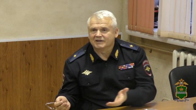 Начальник УМВД Сергей Анатольевич Никифоров встретился с калужскими школьниками
