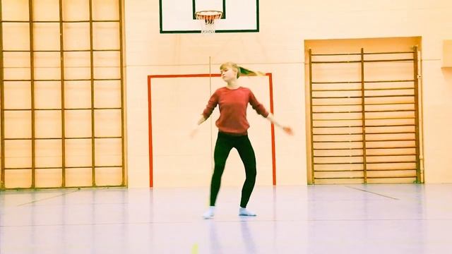 Cosima Zoller - adore - solo dance 11/2015