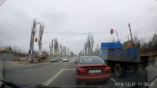 ВАЗ 21104 АР7980ВА Проїзд на червоний