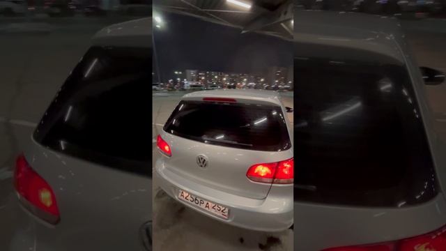 VW Golf 6 1.6MT 2 владельца