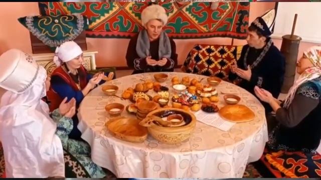 23 наурыз – Жоралғы күні. Бұл күні әдет-ғұрып, салт-дәстүрлер айшықталады.