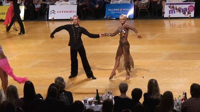 Marts Smolko - Viktorija Puhovika   /   Final  Rumba