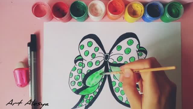 Рисую пышный бантик в горошек!☺️