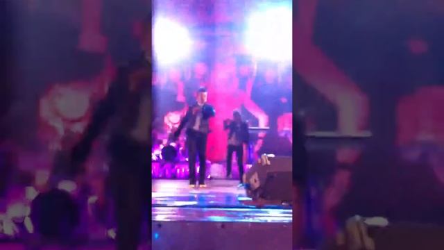 Дима Билан "По Парам"