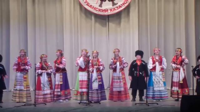 Ансамбль народной песни "КВИТОК" с песней  "Дощик накрапае"