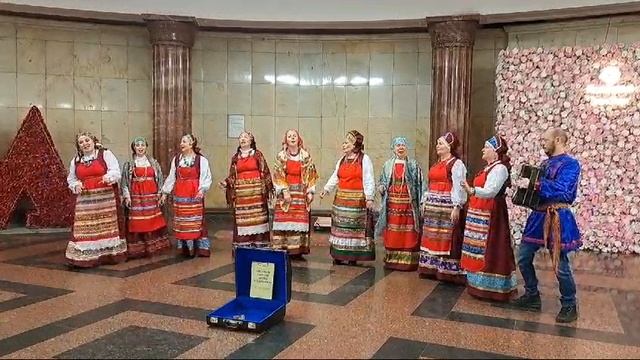 Подъезжали мы