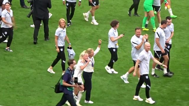 Euro 2022 Final: England Lionesses' Lap of Honour After Historic Win Against Germany