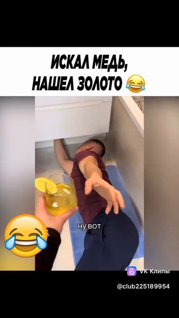 https://clicktvf.com/ELUe
Научу зарабатывать в телеграмм
#работаонлайн #работа #работадома #работана