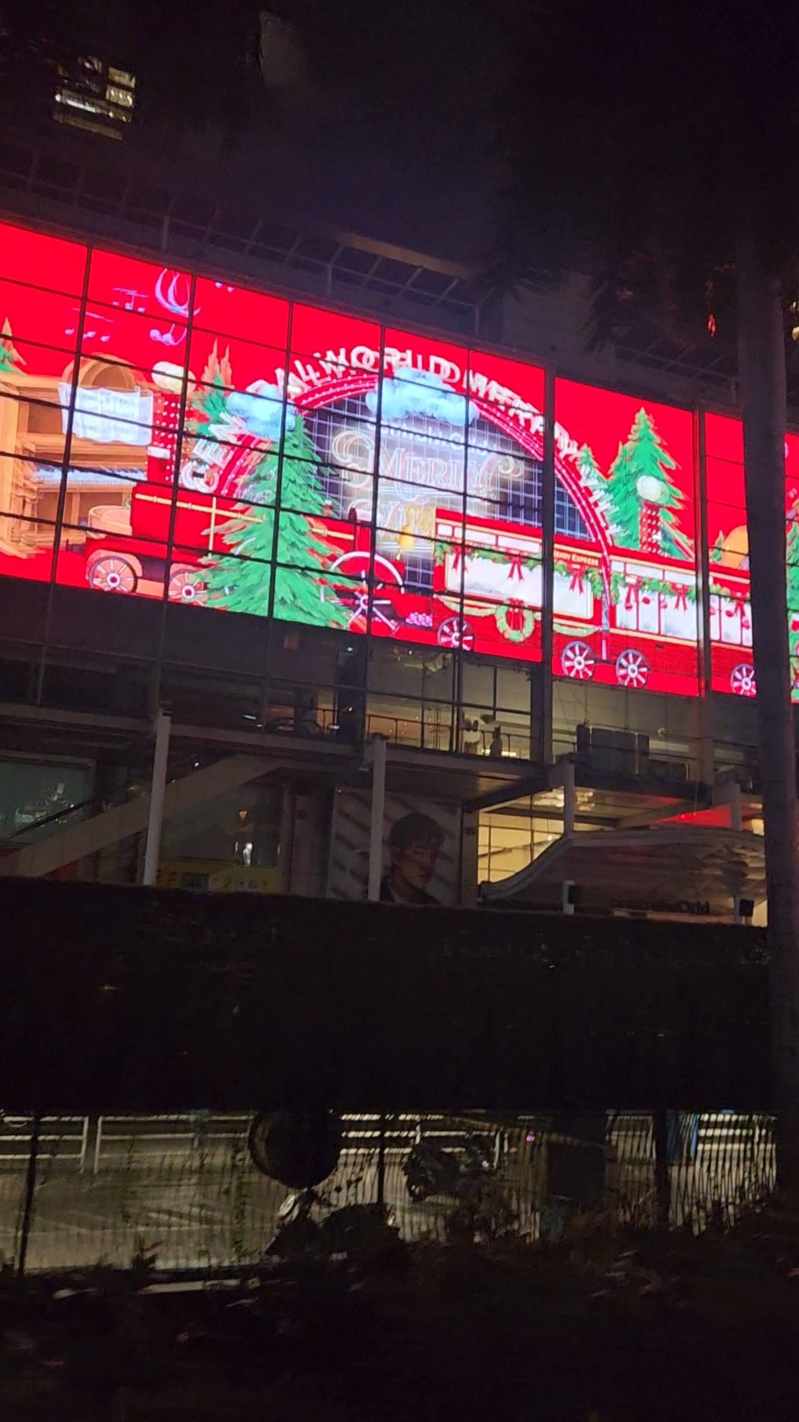 Новый Год и мы уезжаем из Бангкока 🌴 🍕 🍌 🥥 🍍