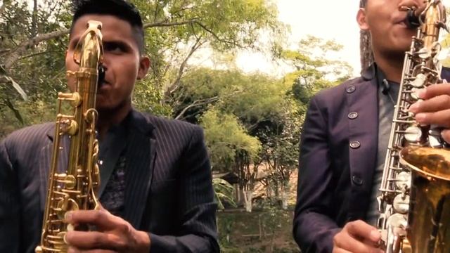 Cantante Santiago García | TU ERES DIGNO | Video Clip Vol, 10 | Álbum  Titulado Sin Ti Oh Dios