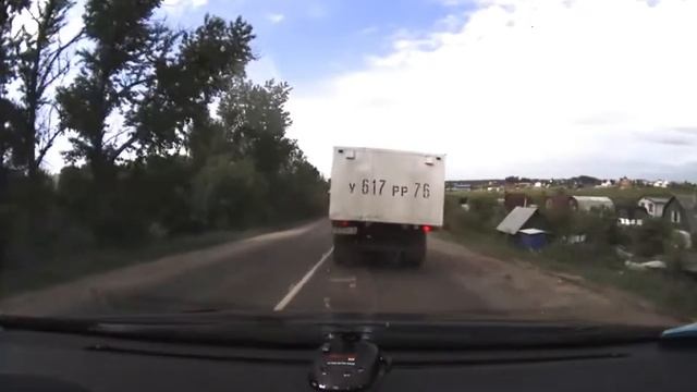 газель чуть не перевернулась авторегистратор
