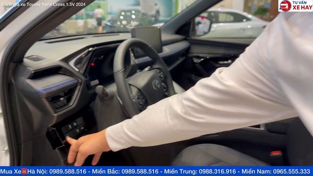 Bảng giá xe Toyota Yaris Cross tháng 8/2024 khuyến mại giảm 50% thuế trước bạ lăn bánh hơn 600 triệ