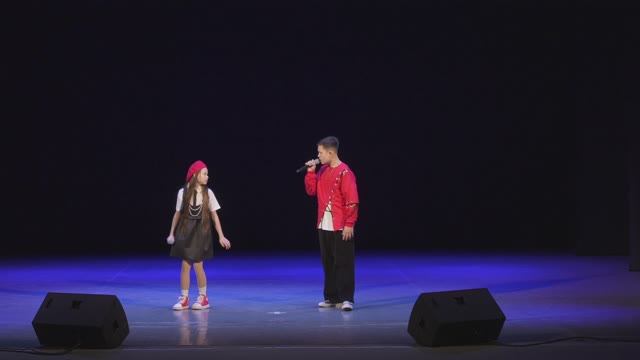 Дима и Лена Еремеевы "Время найдет нас"
