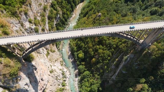 Cañón del río Tara , Montenegro