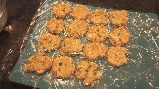 Copycat Cheesecake Factory Mini Crab Cakes Recipe