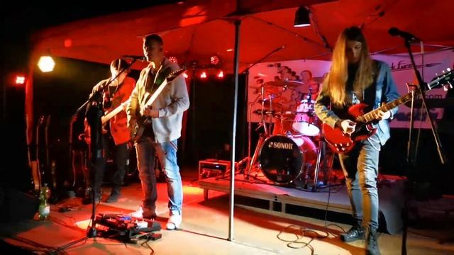 Somebody told me - Liveband Cover